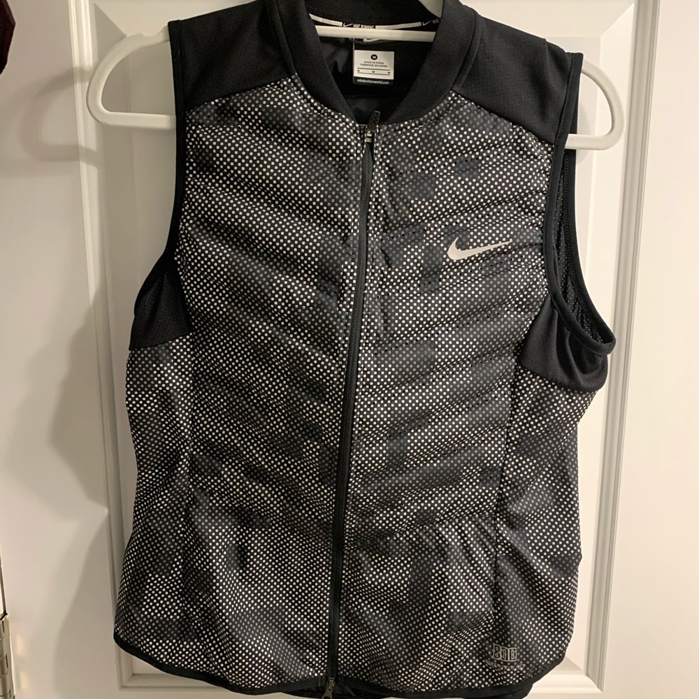 Nike reflective vest- size M- women’s